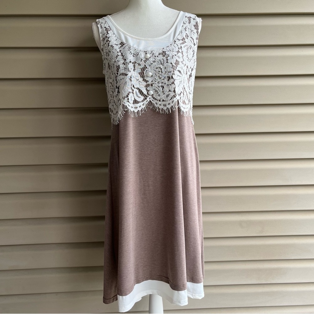 •Nora Cora• Taupe/White Dress with Lace Bodice - Size Large